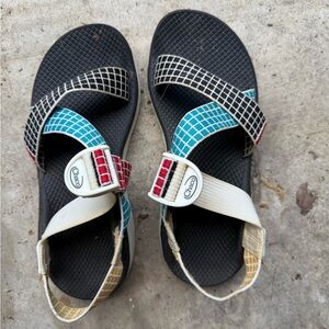 Chaco Red and Blue Sandals Sporty Outdoor Design